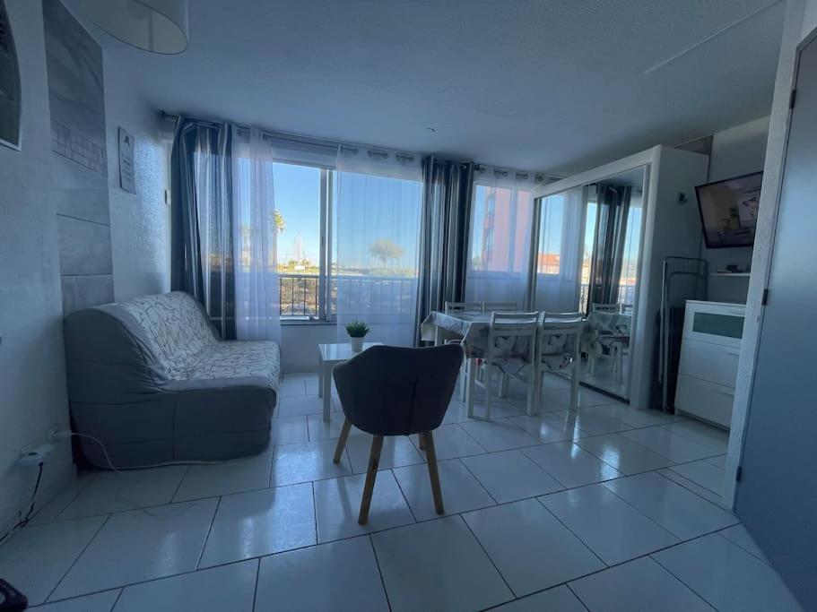Superbe Appartement 6 Personnes Avec Piscine Secteur Richelieu, A 400M De La Plage Et A 650M Du Centre Port Agde Zewnętrze zdjęcie