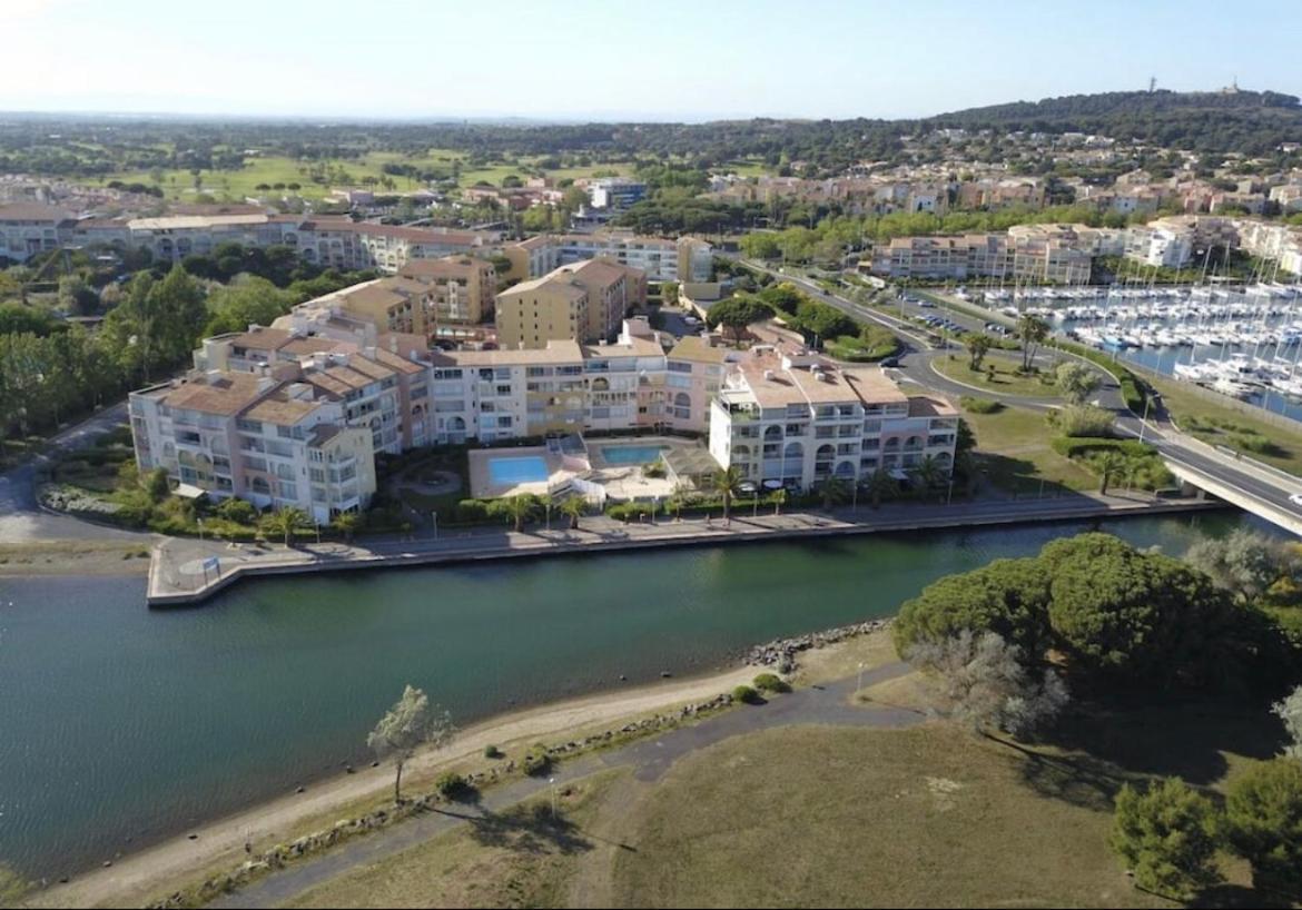 Superbe Appartement 6 Personnes Avec Piscine Secteur Richelieu, A 400M De La Plage Et A 650M Du Centre Port Agde Zewnętrze zdjęcie
